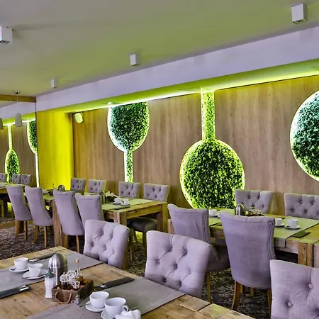 Max Health Feriested